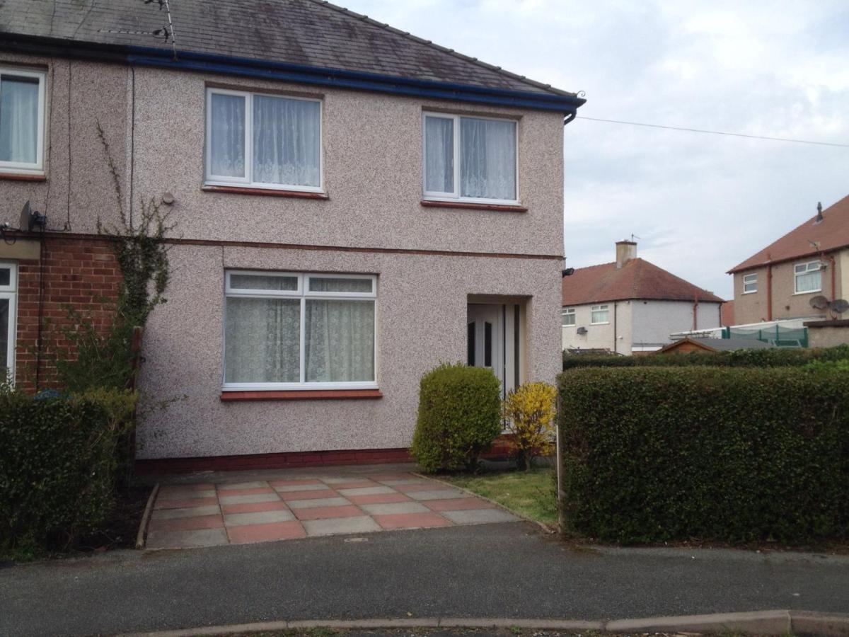 Rhuddlan House Villa Exterior photo